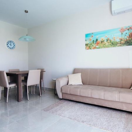 מרססקלה Marbella Holiday Apartments - Seafront - Wifi מראה חיצוני תמונה