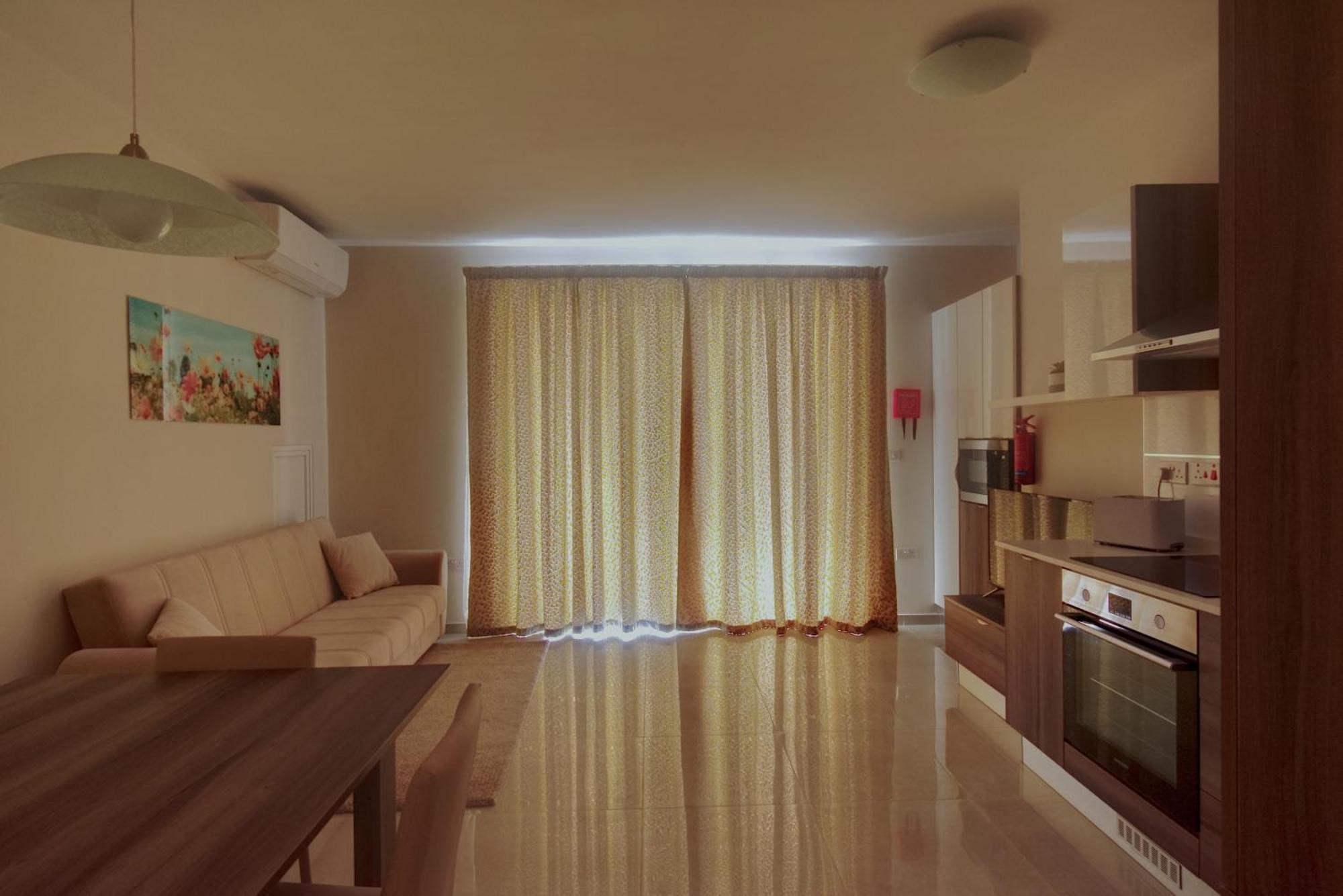 מרססקלה Marbella Holiday Apartments - Seafront - Wifi מראה חיצוני תמונה